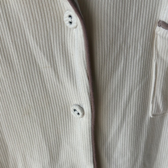 Nicole Miller Cream Ribbed Top - Picture 5 of 7